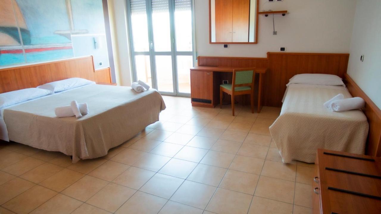 Hotel Royal Giulianova Exteriér fotografie